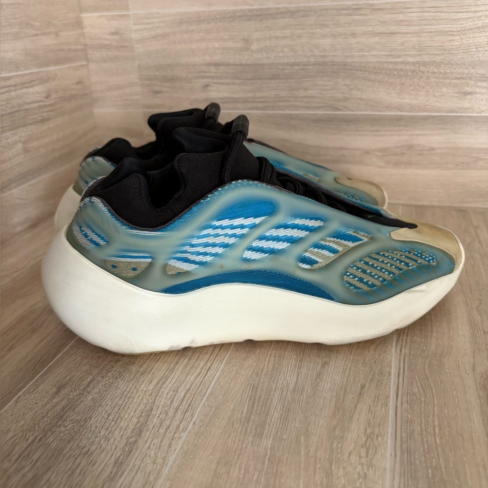 Yeezy Foam Runner Athletic Shoes in Teal Blue and White